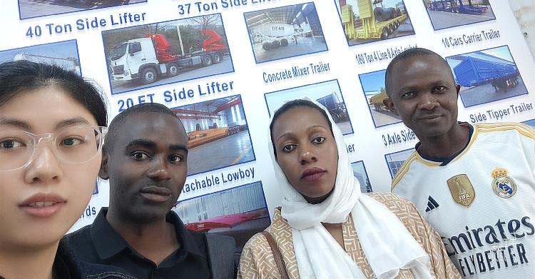 Tongya Fuel Tanker Trailer for Sale in Angola