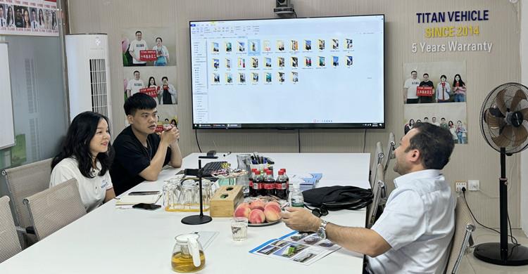 Algerian Customer Visited Tongya to Purchase Asphalt Tanker Trailer