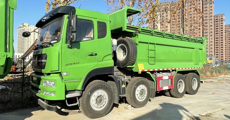 Howo 8X4 U Shape Dump Trucks for Sale Near me In Kenya