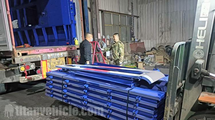 Tongya Triaxle Trailer with Board for Sale in Zimbabwe