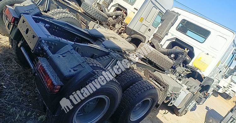 Sinotruk Howo 6x4 Tractor Truck for Sale in Kigali Rwanda