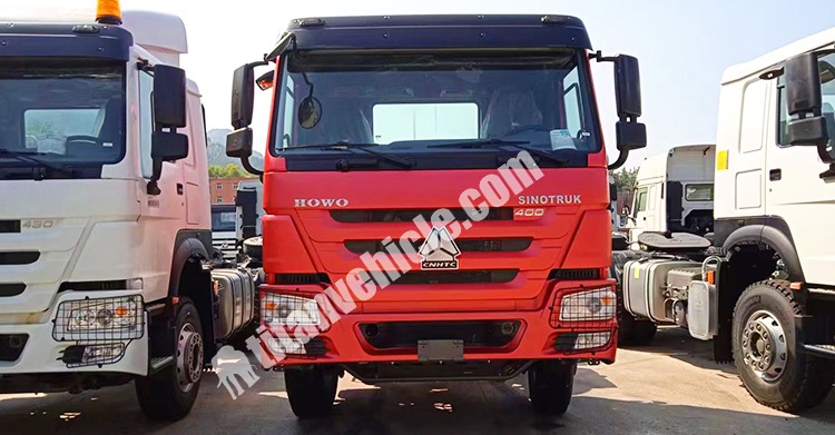 Sinotruk Howo 6x4 Tractor Truck for Sale in Malawi