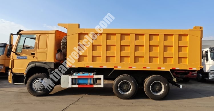 Howo Truck 2022 Used Sinotruk for Sale in Zambia