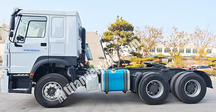 Howo Used Tractor Tractor Truck for Sale in Uganda