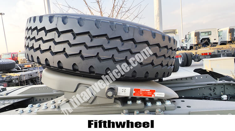 Howo Nx 400 Tractor Head for Sale in Ghana