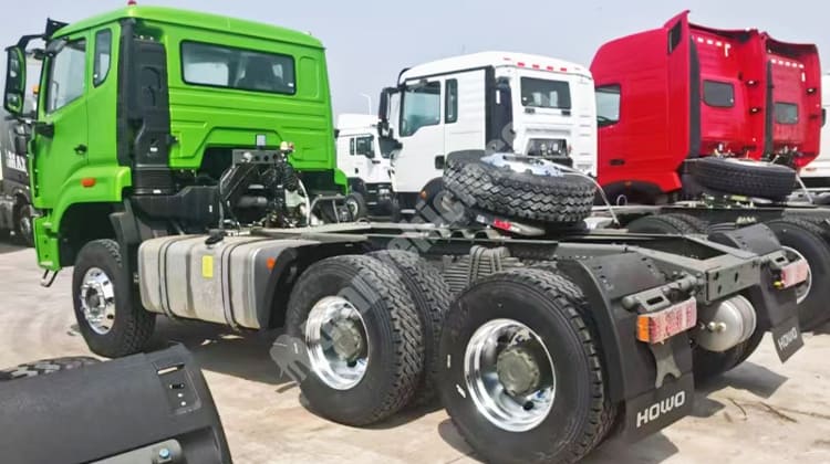 Used Howo Tractor Trucks 10 Wheeler for Sale in Nigeria