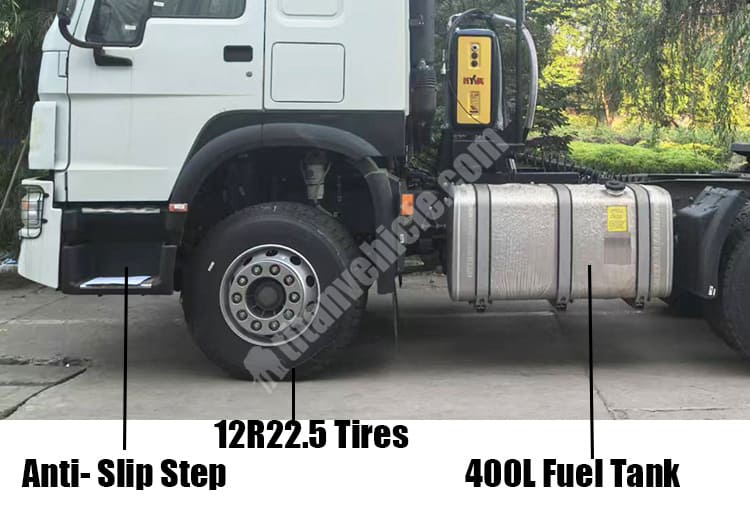 Slightly Used Howo Tractor Trucks 10 Wheeler Price for Sale in Congo