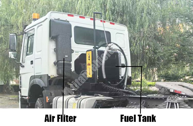 Slightly Used Howo Tractor Trucks 10 Wheeler Price for Sale in Congo