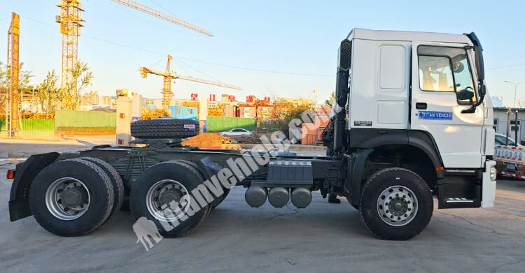 Used Sinotruk Howo Tractor Truck for Sale in Kenya