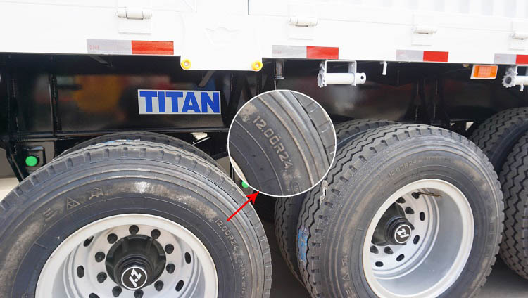 Fudeng Fence Semi Trailer | Tri Axle Stake Semi Trailer | 60 Tons Fence Cargo Truck Trailer for Sale