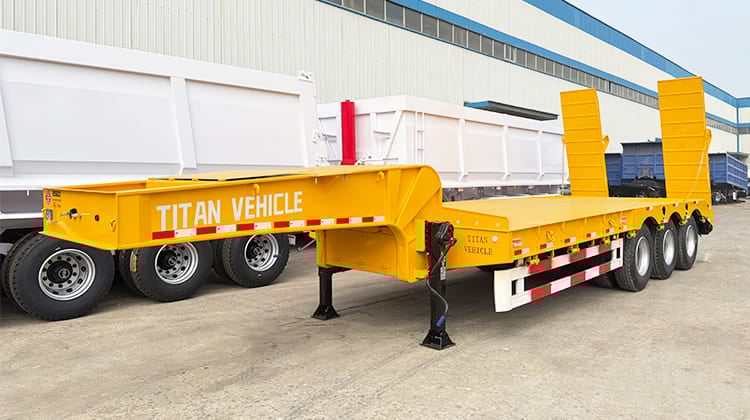 Tri Axle Lowbed Truck Low Loader Trailer for Sale in Guam