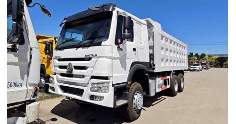 Sinotruk Howo RHD Used 6x4 Dump Truck Ready Ship to Zimbabwe